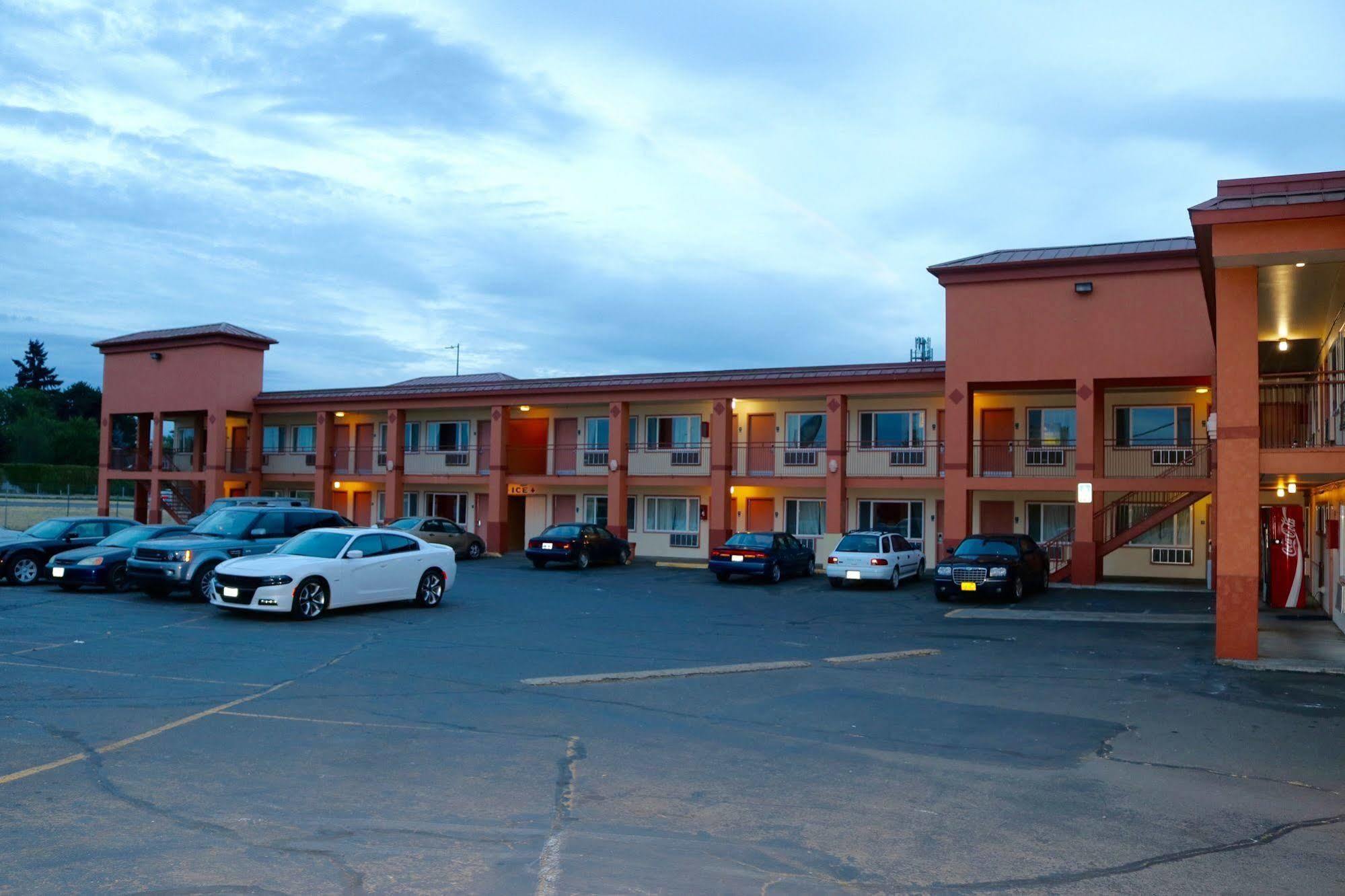 Holiday Lodge - Salem,Or Esterno foto